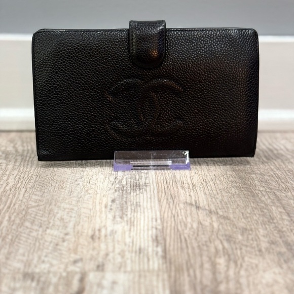 Chanel Long Wallet, Caviar Leather - Picture 2 of 13